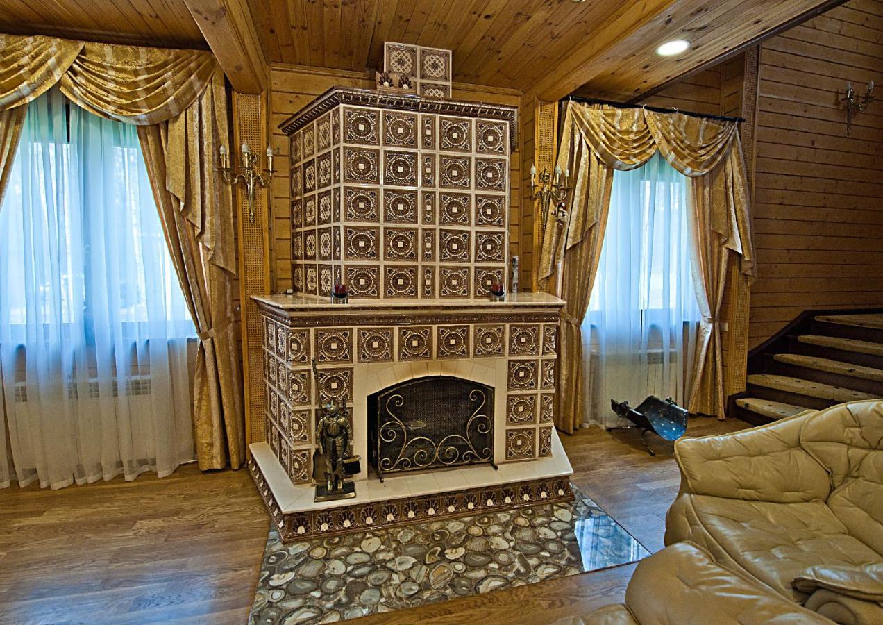 Gasthaus Комплекс Відпочинку Goldfіsh Сlub Babintsy Exterior foto